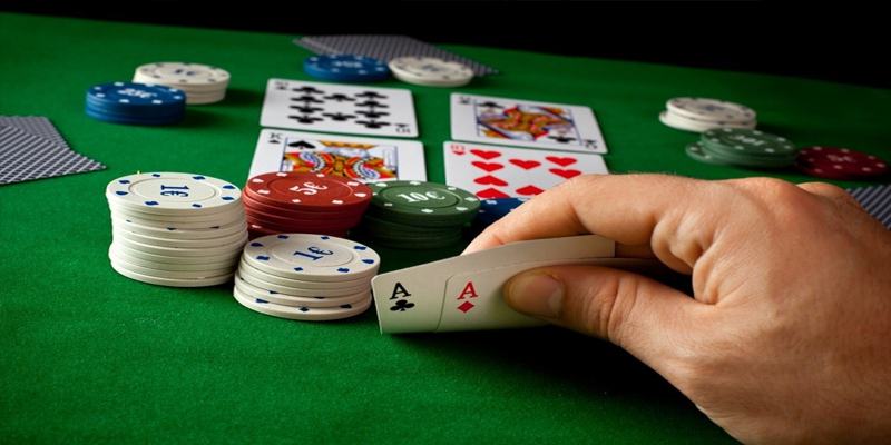 Làm rõ game bài Poker là gì? 